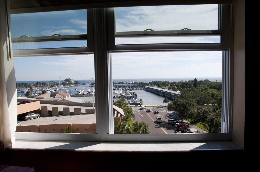 Ponce De Leon Hotel 3*