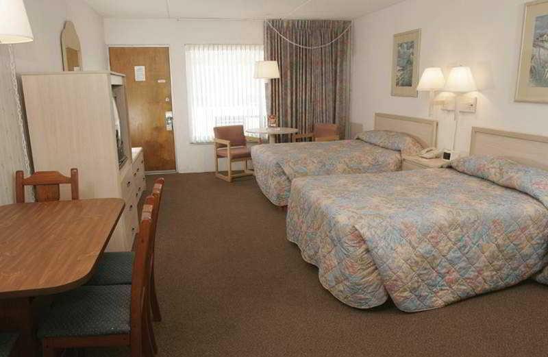 Sunny Shore Hotel *