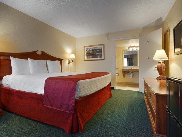 Paddletail Waterfront Lodge, Trademark Collection By Wyndham Resort 3*