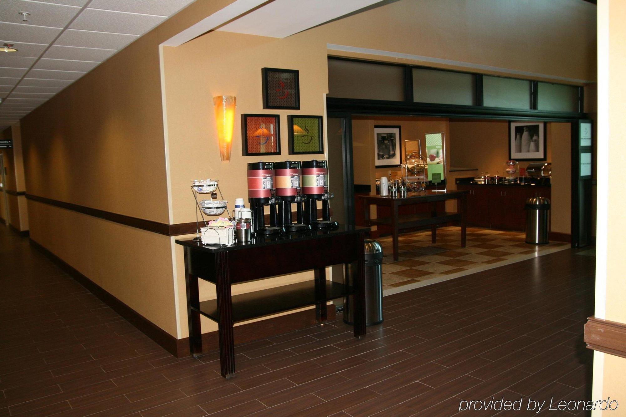 Hampton & Boulevard/mayo Clinic Hotel 3*
