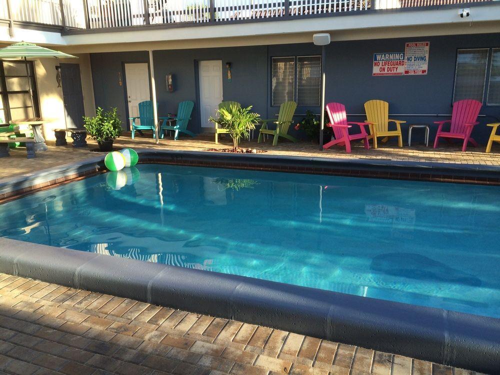 Tropicaire Motel 2*