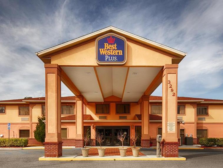 Western Wakulla & Hotel