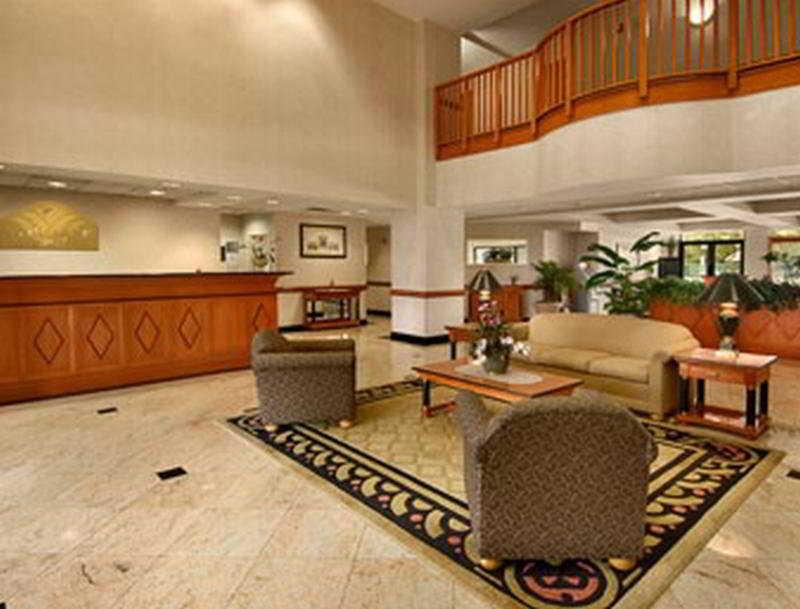Hampton South/i-95 At Jtb Hotel