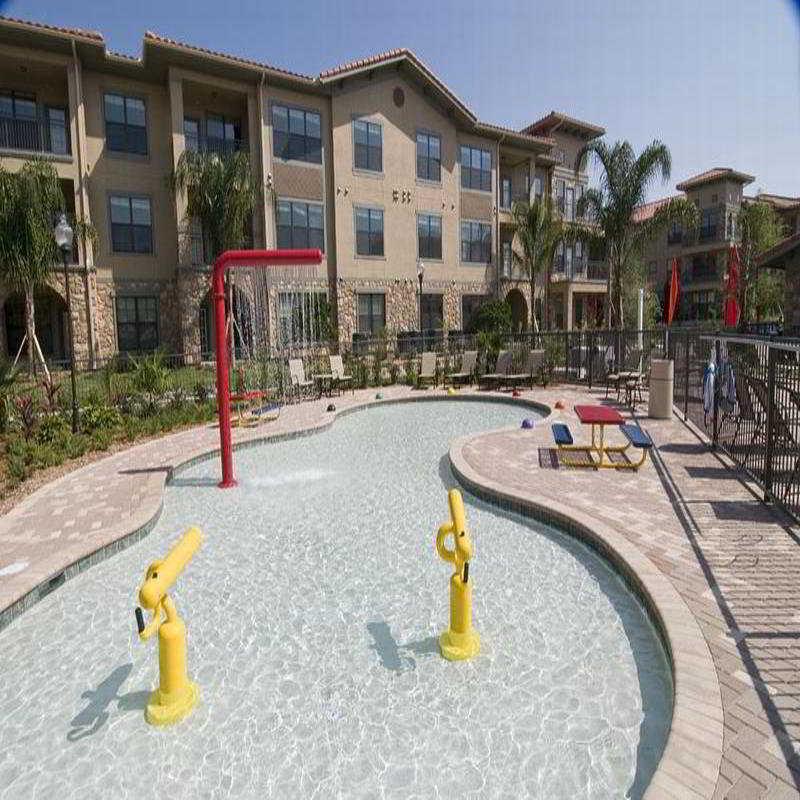 Area And Townhomes 4* Celebration