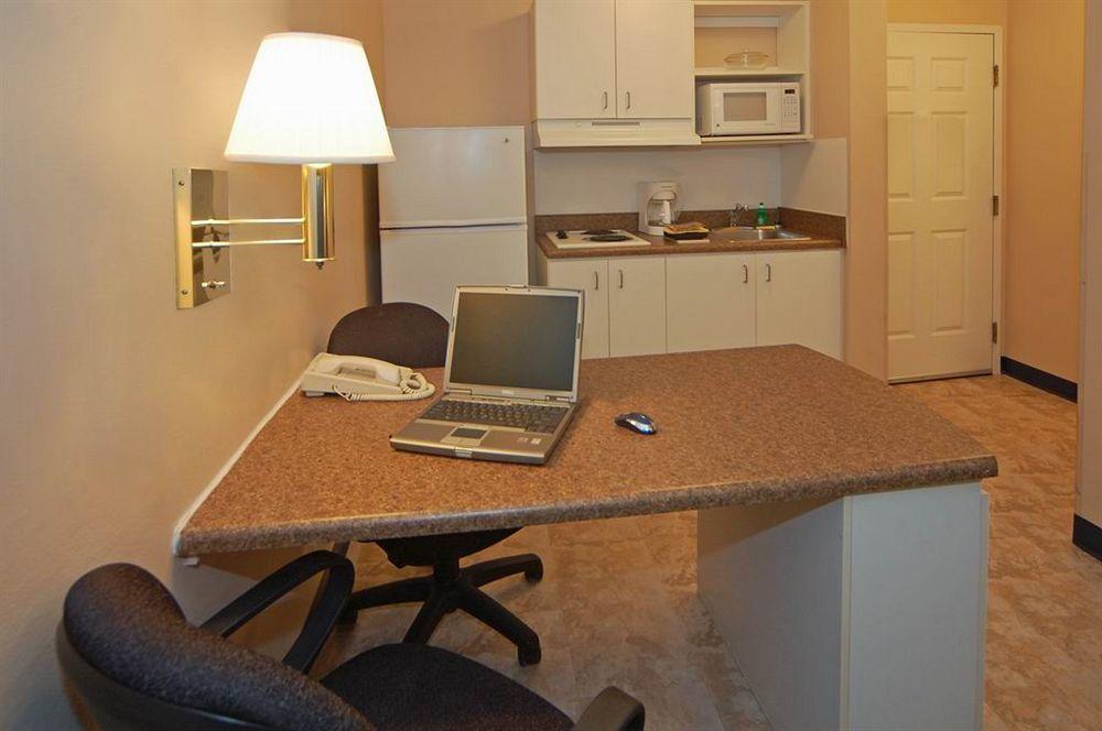 Suburban Extended Naval Base Area Hotel 2*