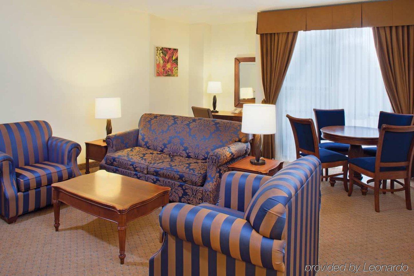 Doubletree By Hilton West Palm Airport Hotel West Palm Beach