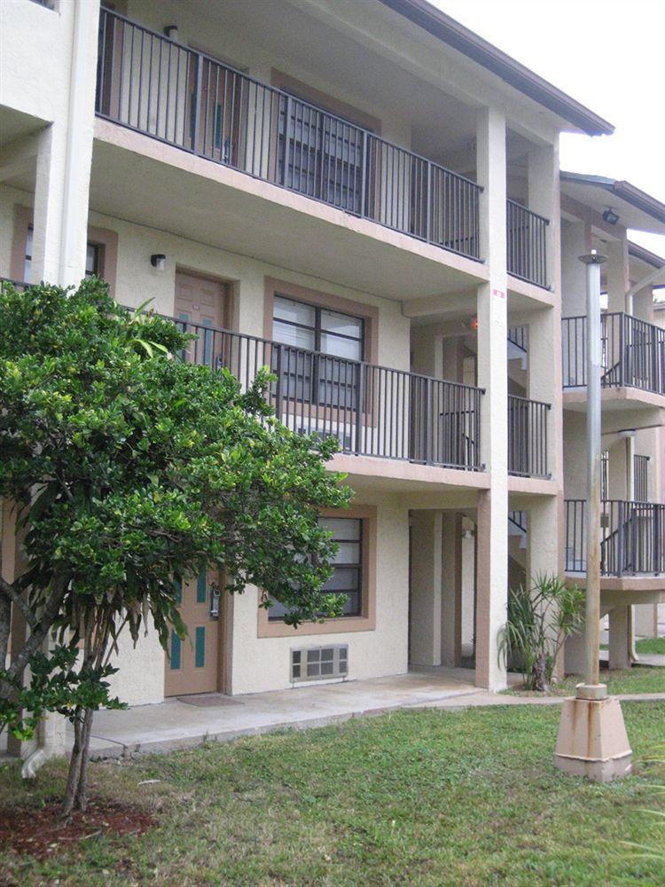 Homing - Boynton Motel