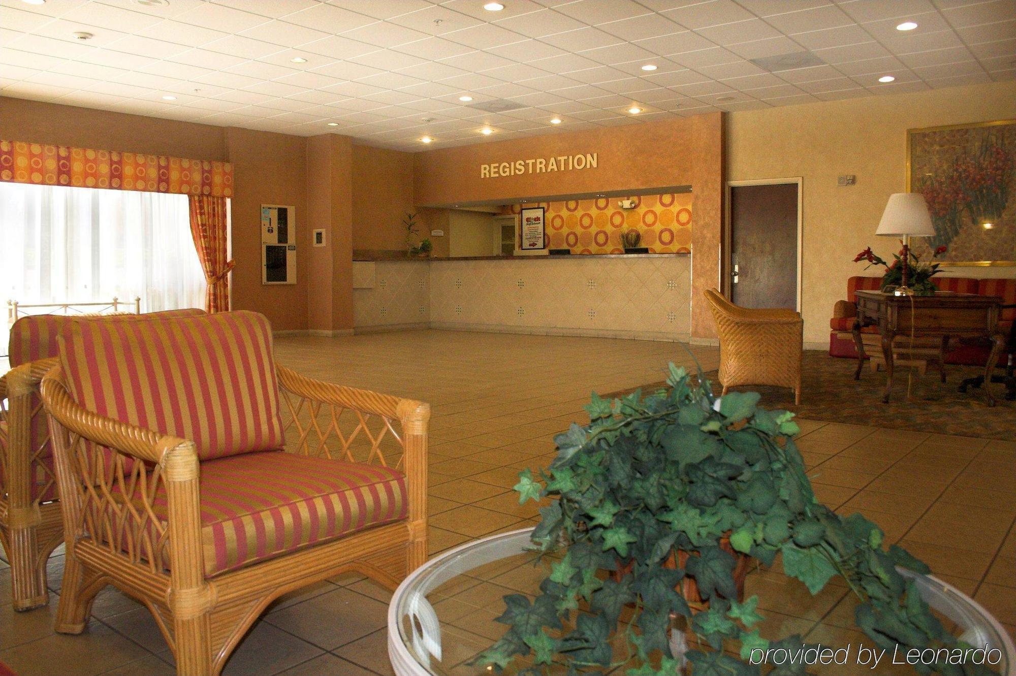 Sawgrass & Conference Center Hotel 2*