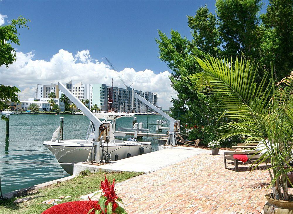 Miami Whitehouse Aparthotel 3*
