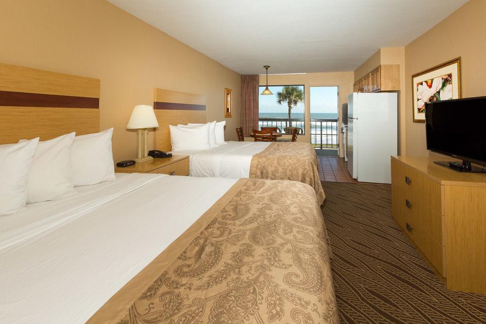 Home2 Ormond Oceanfront, Fl 3*