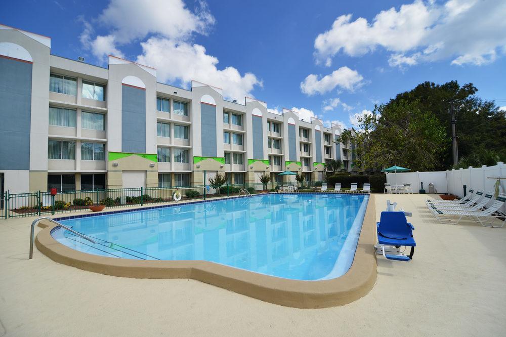 Wyndham Garden Capitol Near Fsu 3*