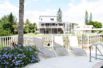 Edgewater Apartment Fort Myers Beach