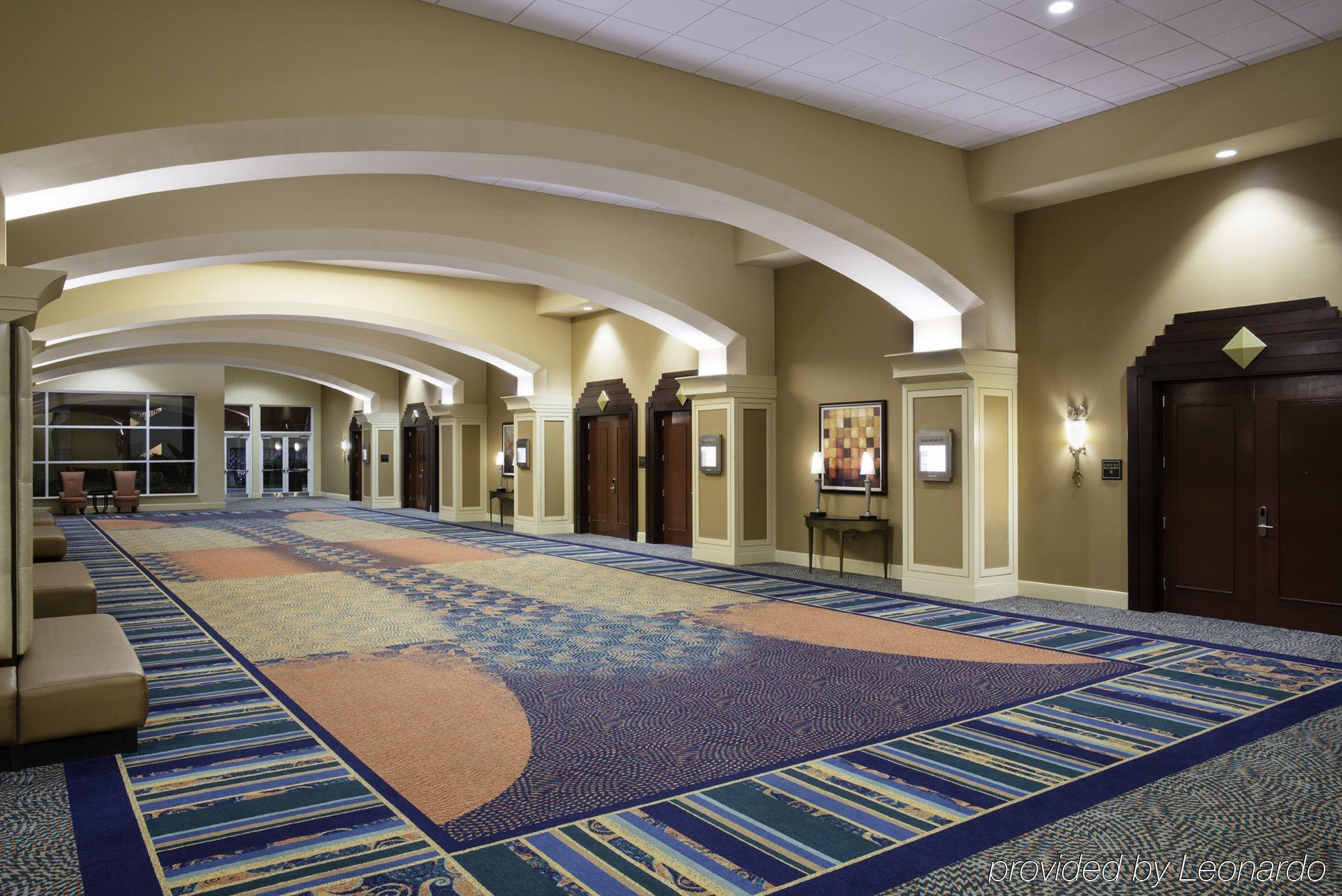 Rosen Centre Orlando Convention Center 3*