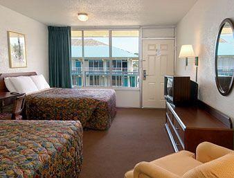 Americas Value Florida Turnpike & I-95 Motel 2*