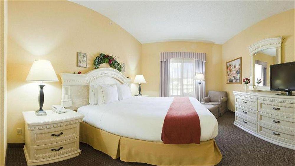 Express & By Ihg Hotel Sebring