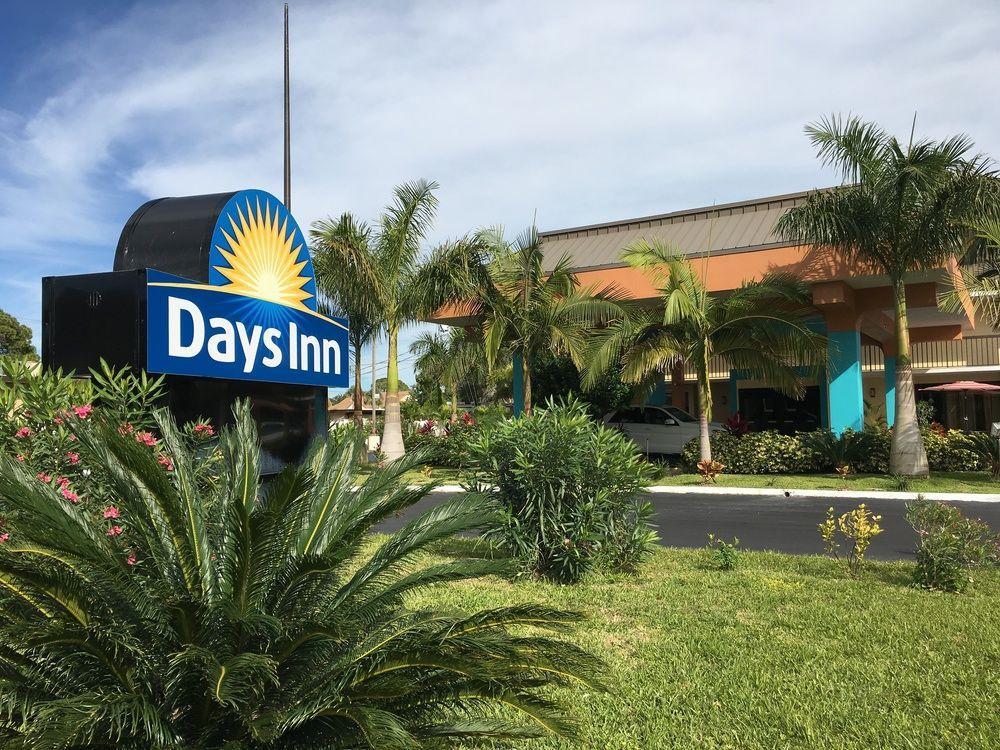 Days By Wyndham Bay Hotel Sarasota