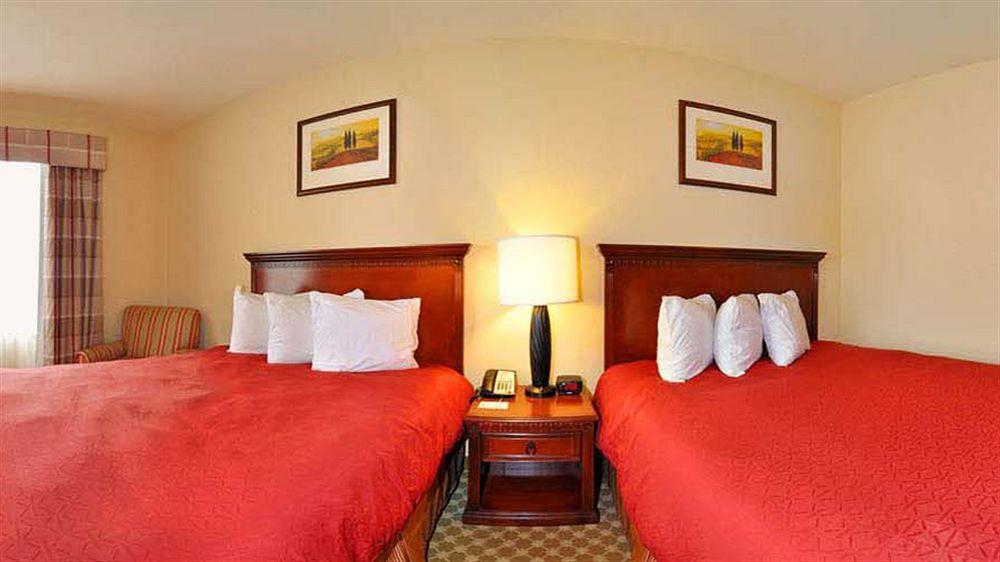 Country & By Radisson, Crestview, Fl Hotel