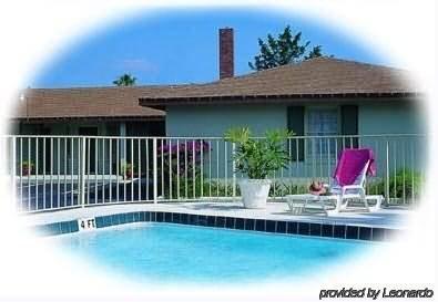 Edgewater - 3*