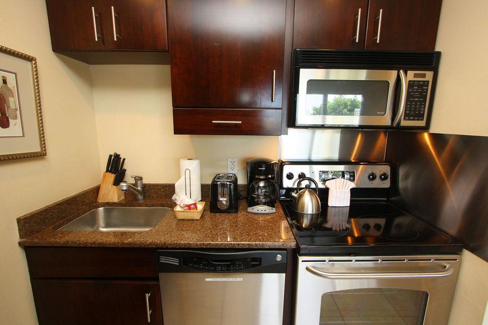 The On - 103 Aparthotel 2*