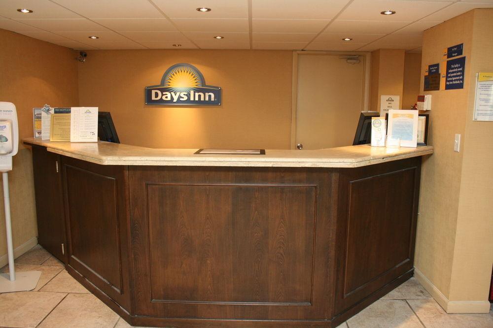 Days By Wyndham Neptune 2*