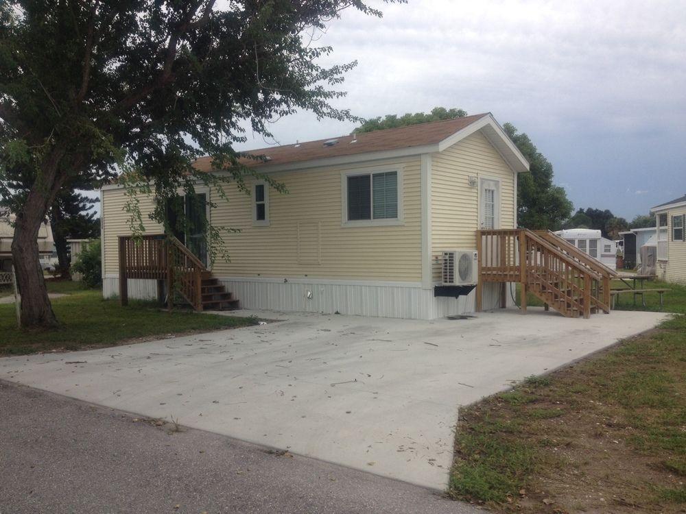 Winter Quarters Encore Manatee Rv Hotel 2*