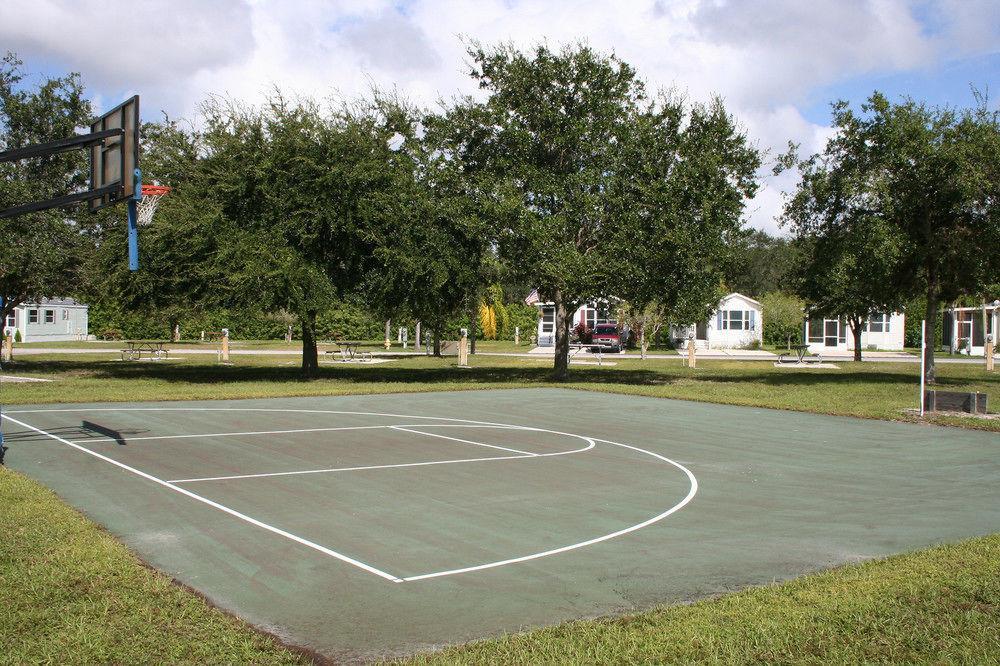 Hotel Harbor Lakes Rv