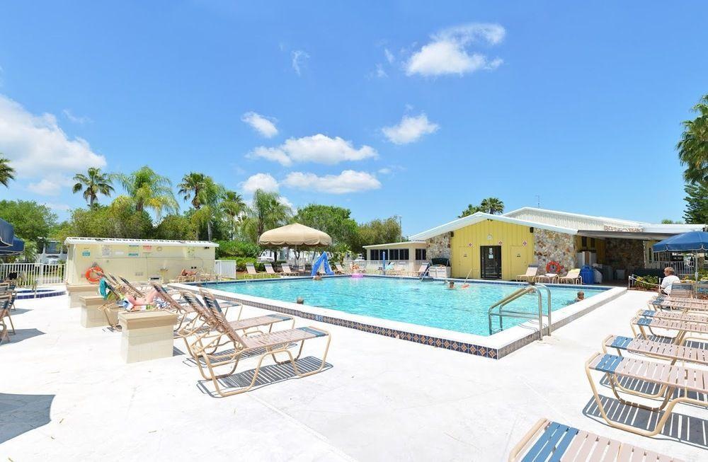 Hotel Harbor Lakes Rv