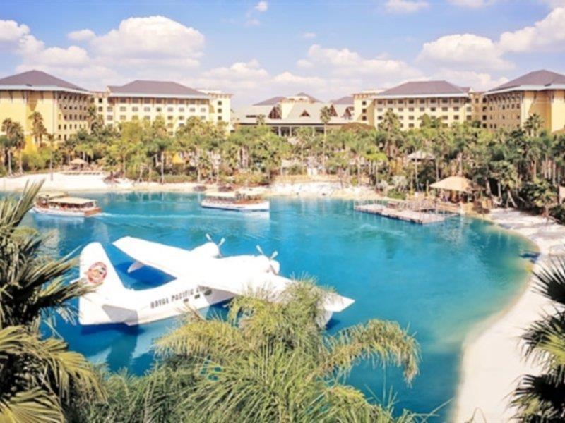 Resort Universal's Loews Royal Pacific Orlando