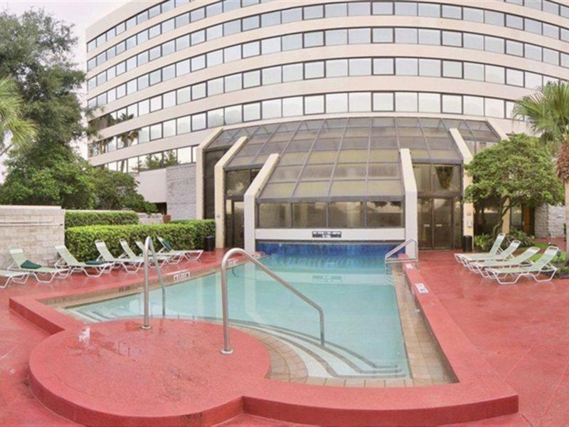 Embassy By Hilton Orlando International Drive Icon Park Williamsburg