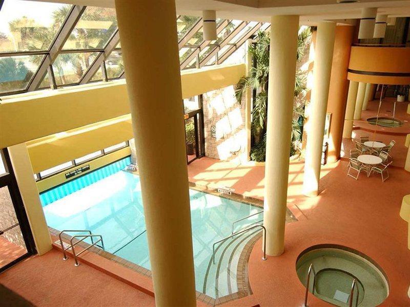 Hotel Embassy By Hilton Orlando International Drive Icon Park Williamsburg