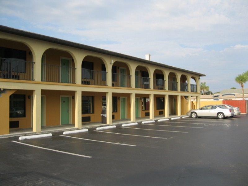 Hotel Ocean Breeze St. Augustine Beach