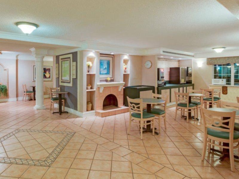 Days By Wyndham Baymeadows