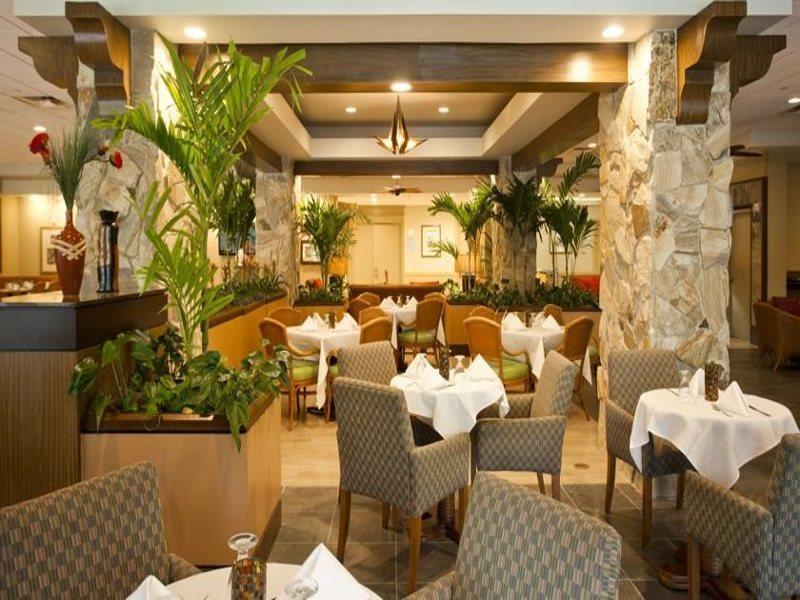 Hotel /