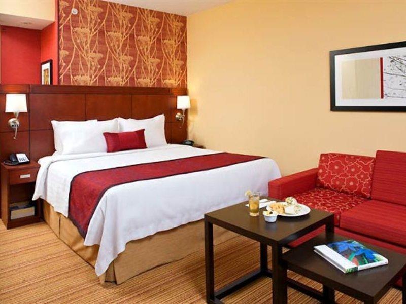 Courtyard By Marriott Miami West/fl Turnpike