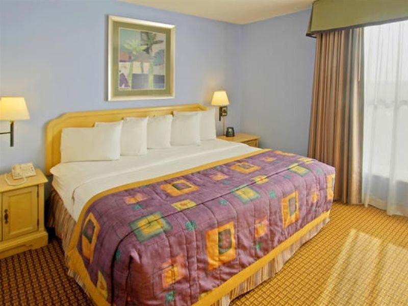 Embassy By Hilton Orlando Buena Vista
