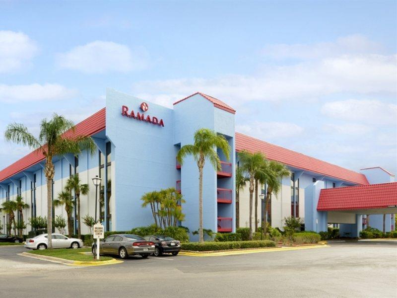 Ramada Maingate West