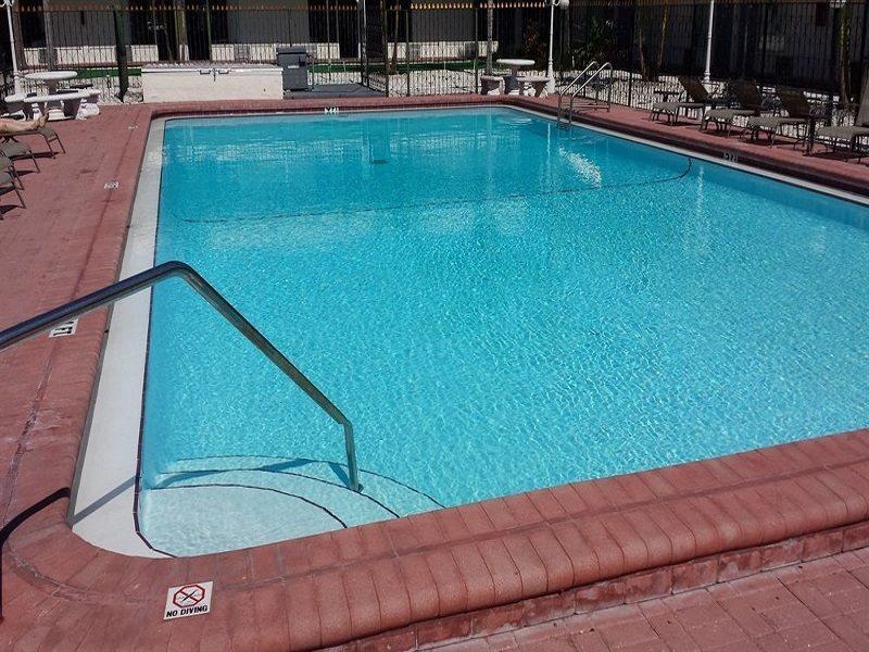 Days By Wyndham St. Petersburg / Tampa Bay Area