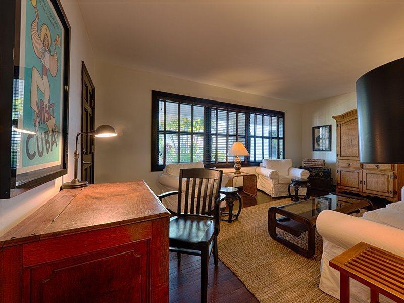 Aparthotel Miami Whitehouse