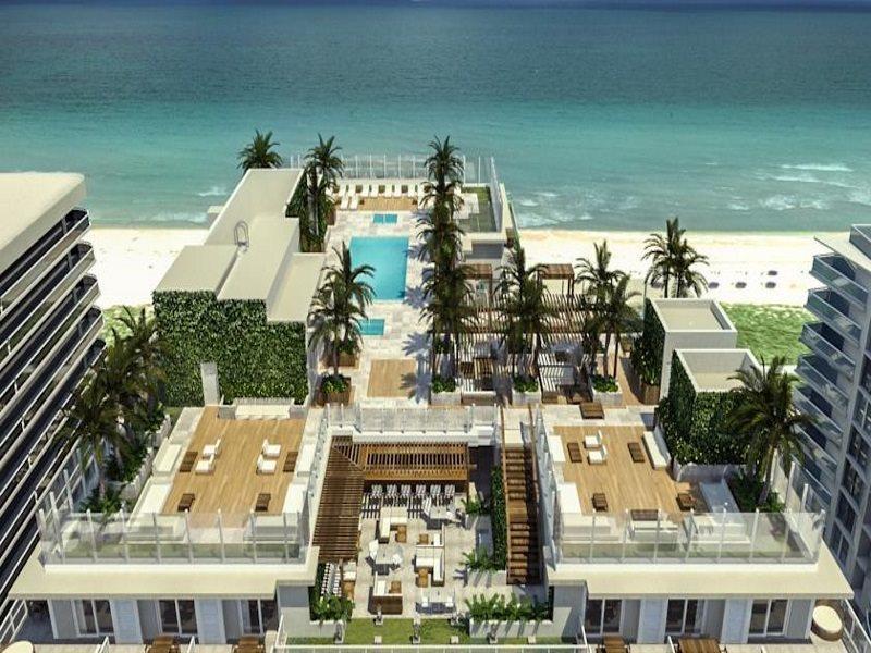 Hotel House Bal Harbour Surfside