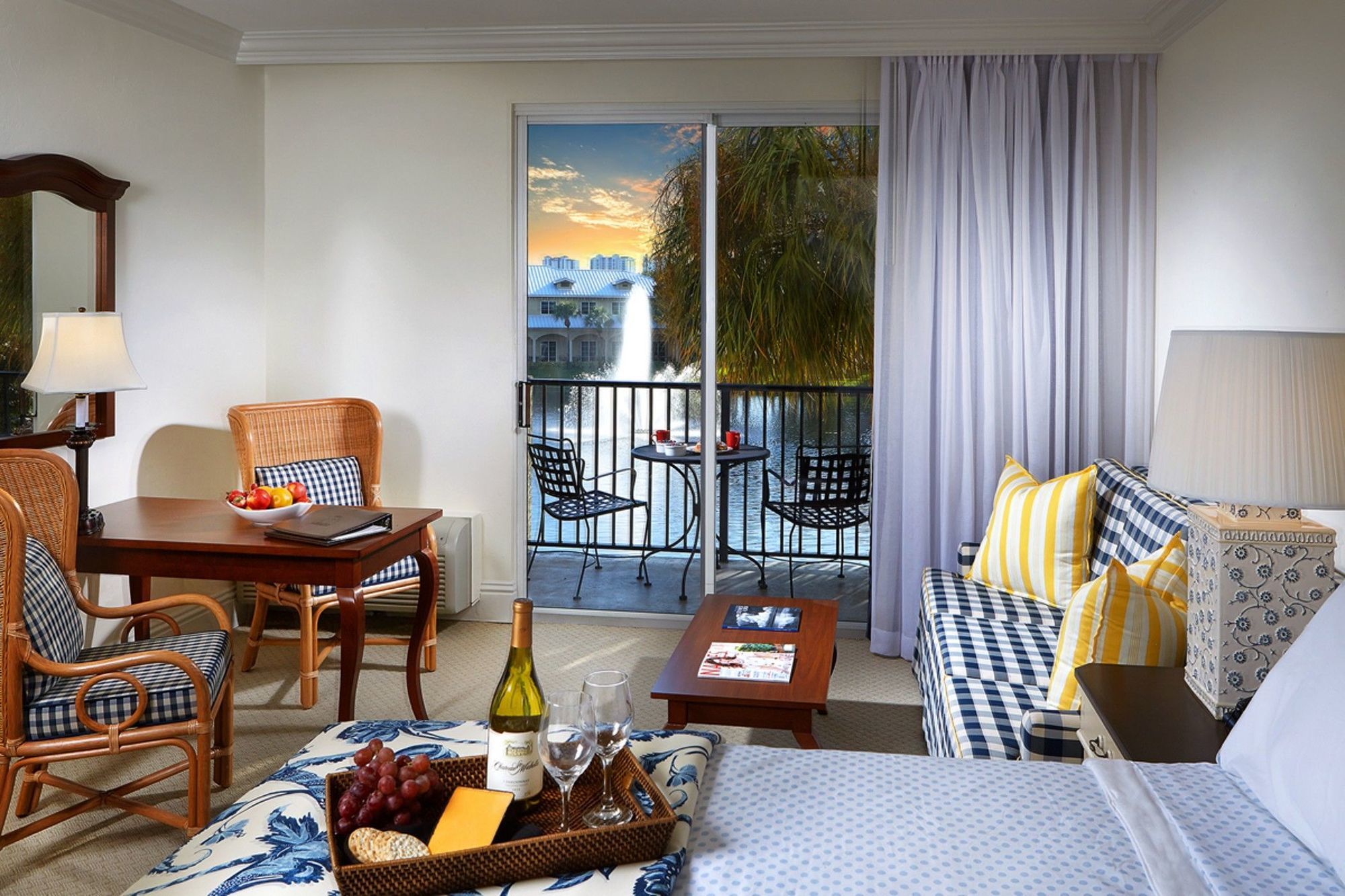 Hotel At Pelican Bay