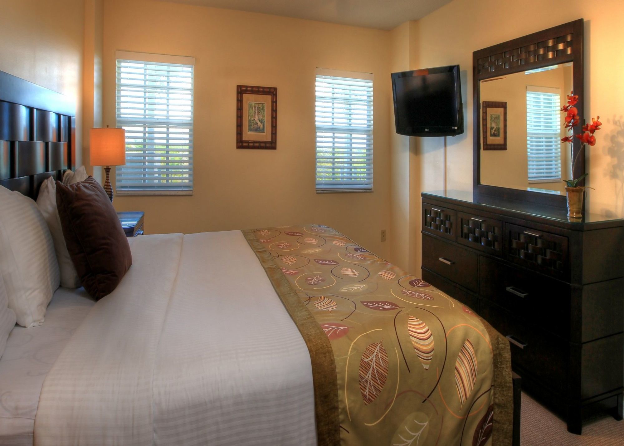 Apartment Ocean Pointe At *