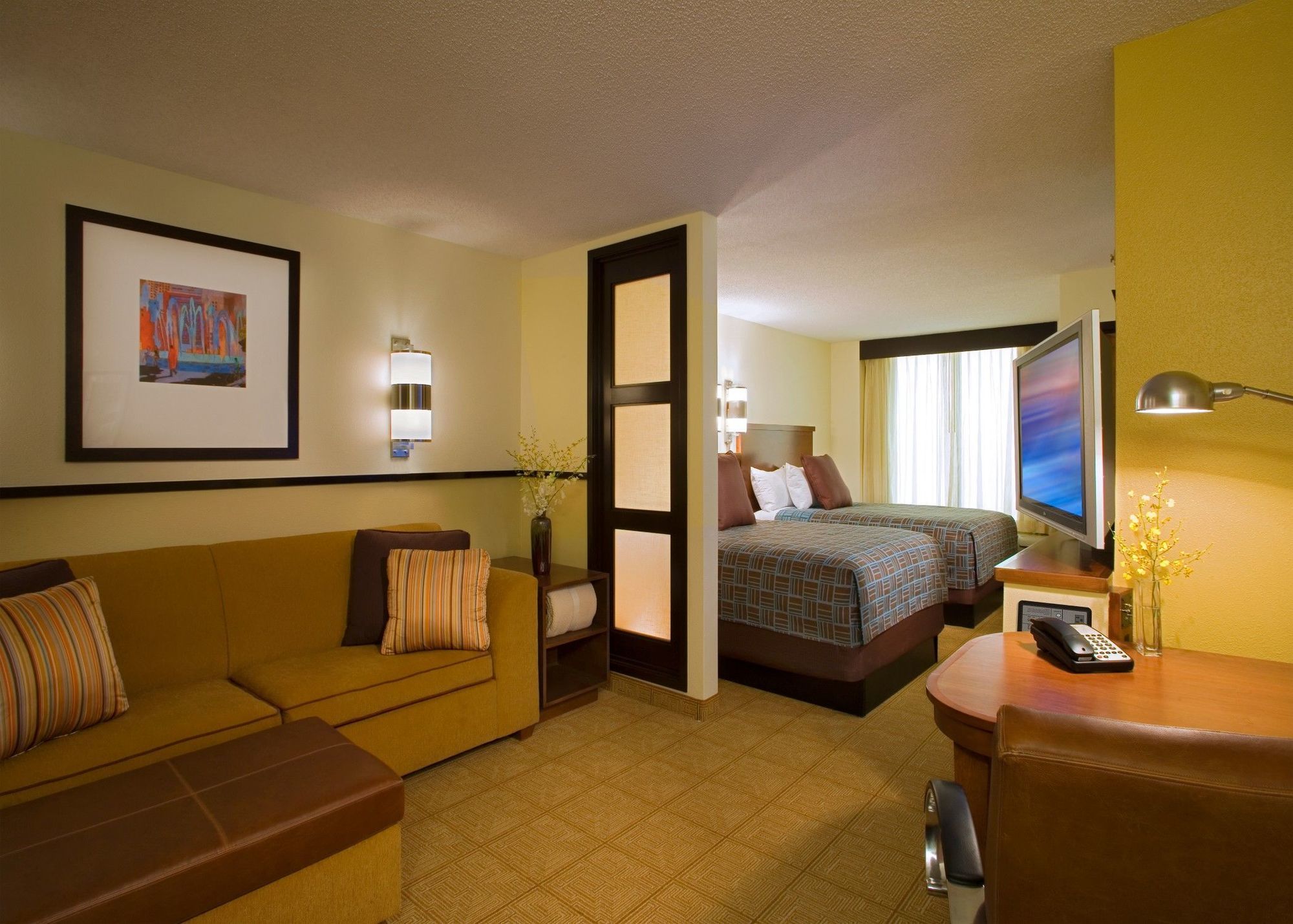 Hotel Hyatt Place Across From Universal 3*