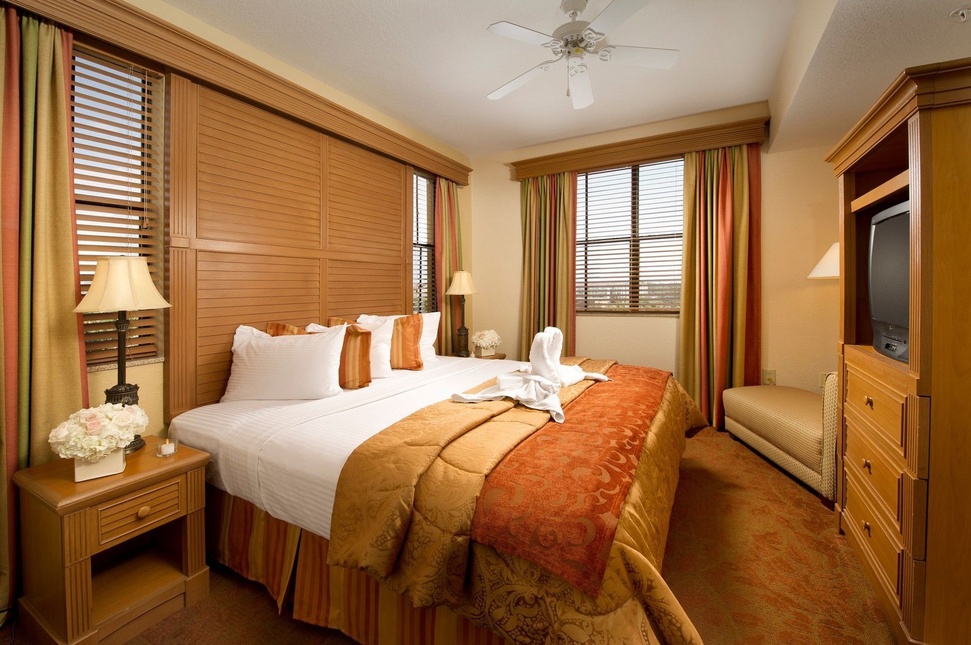 Resort Floridays Orlando Two & Three Bed Williamsburg