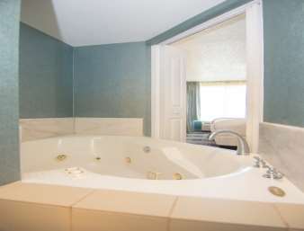 Wingate By Wyndham - International Airport- Free Hot Breakfast