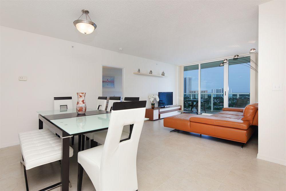 Luxury At Intracoastal