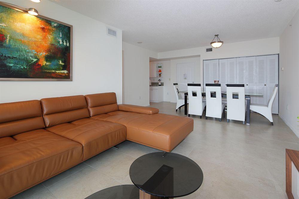 Luxury At Intracoastal