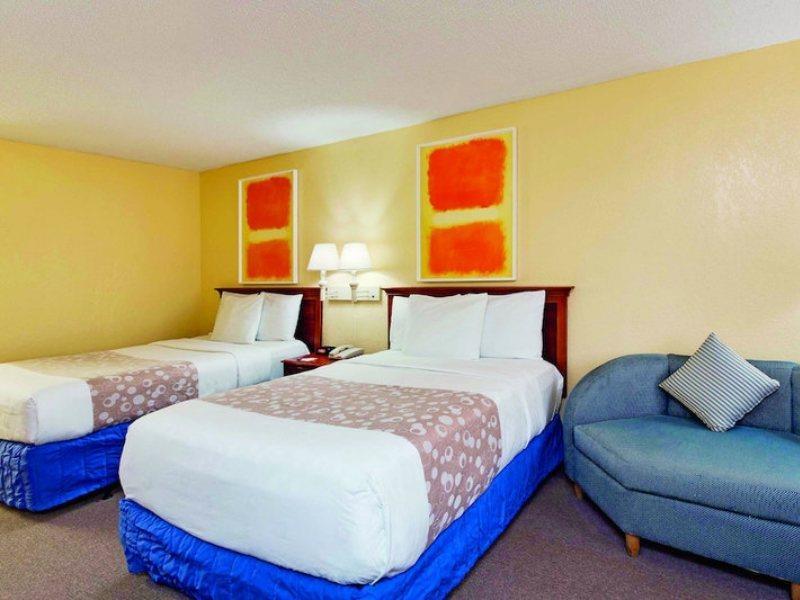 Hotel La Quinta By Wyndham West Palm - Florida Turnpike