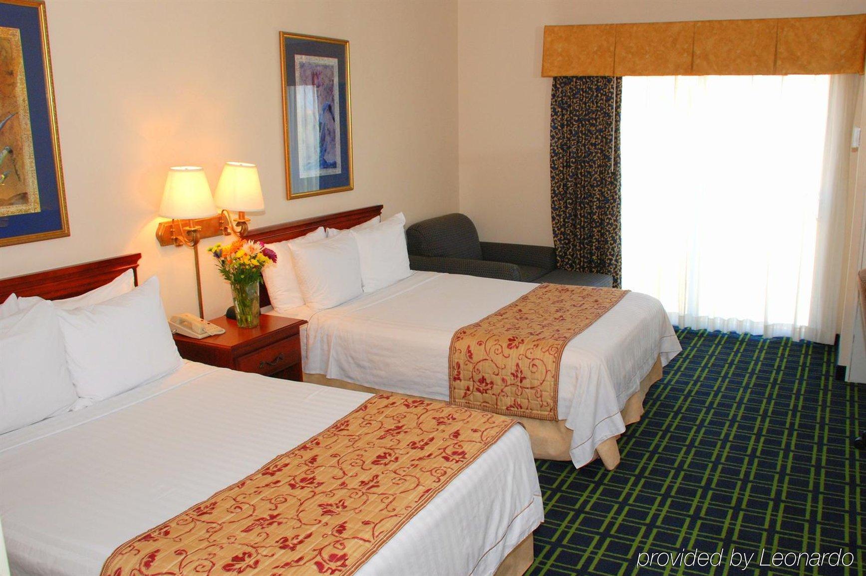 Hotel Express & Downtown - 5th Avenue By Ihg 3*