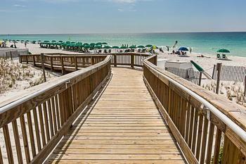 Hotel Jetty East By Isle