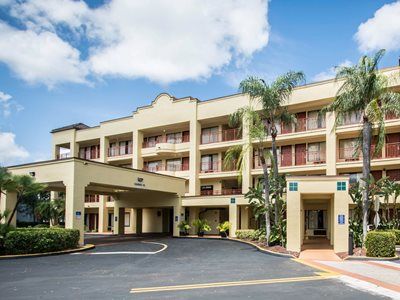 Hotel Boca Deerfield Beach; Surestay Collection By Bw